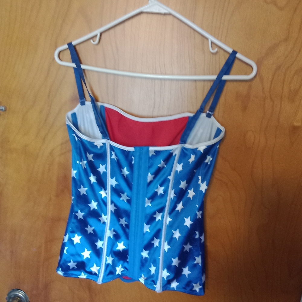 Wonder woman corset - Picture 2 of 8